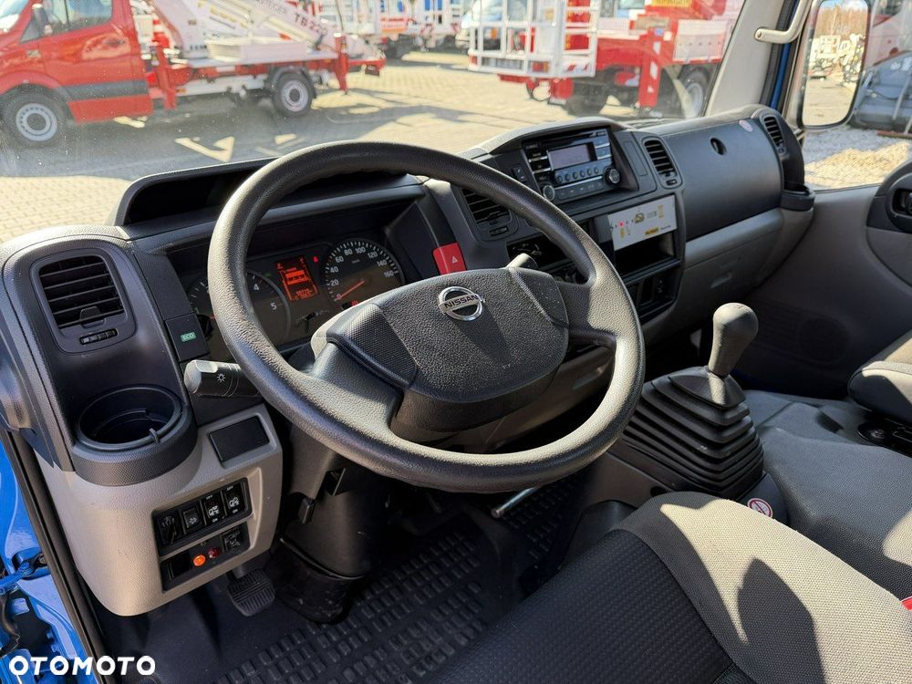 Nissan Cabstar - 24