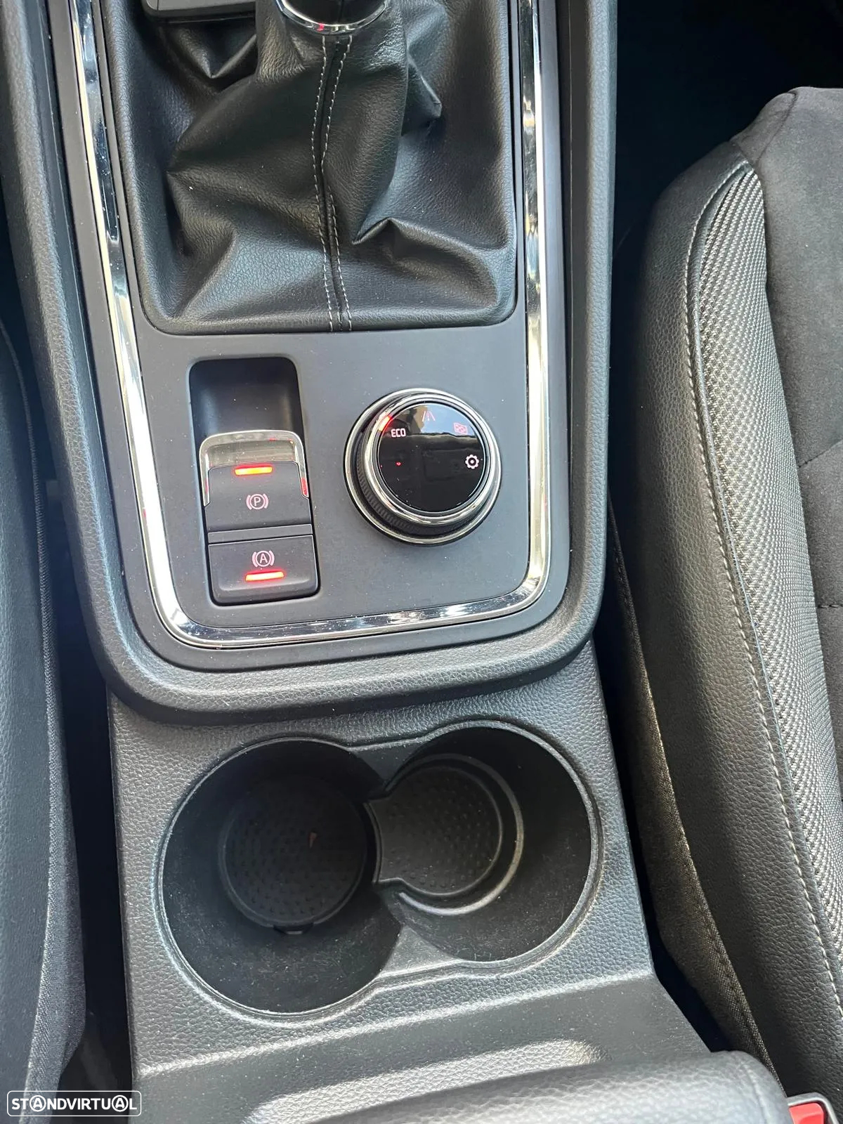 SEAT Ateca 1.6 TDI ECOMOTIVE Reference - 19
