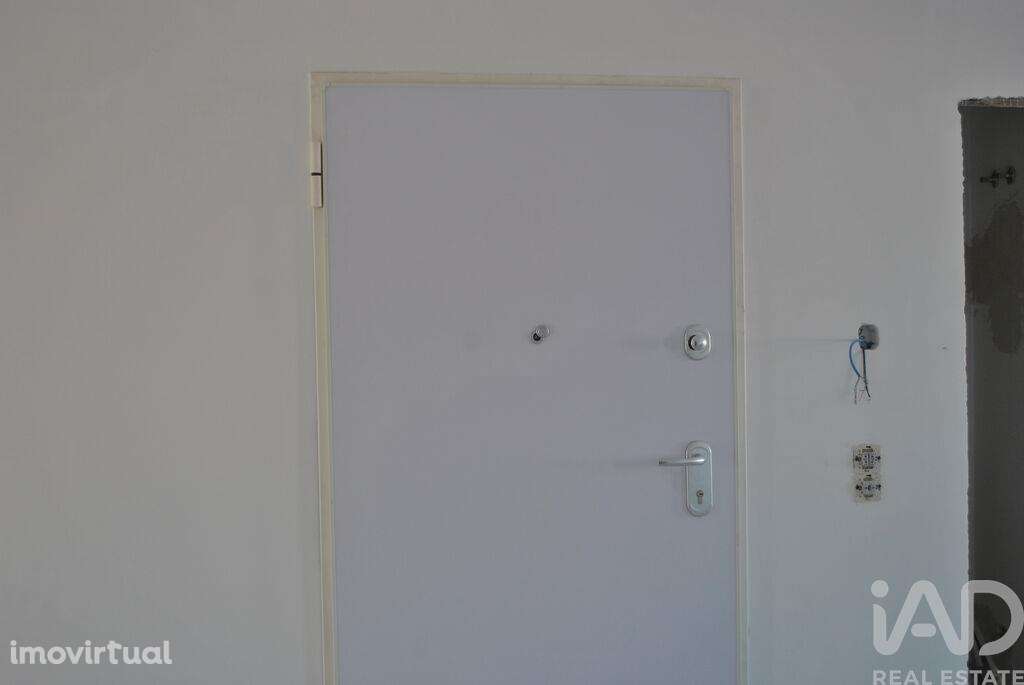 Apartamento T2 em Quinta do Conde de 72,00 m2 - Grande imagem: 2/18