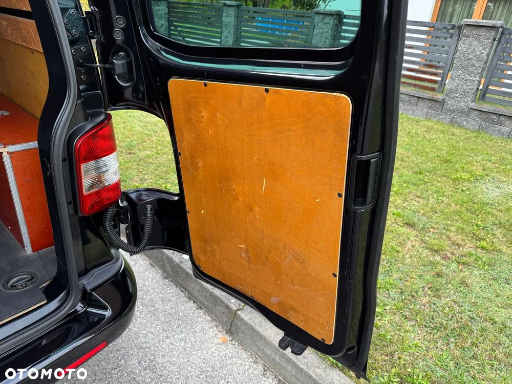 Volkswagen TRANSPORTER T5 - 14