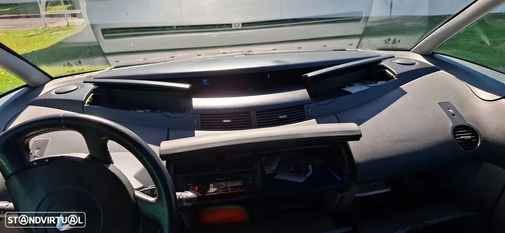Renault Espace 1.9 dCi Privilege - 9