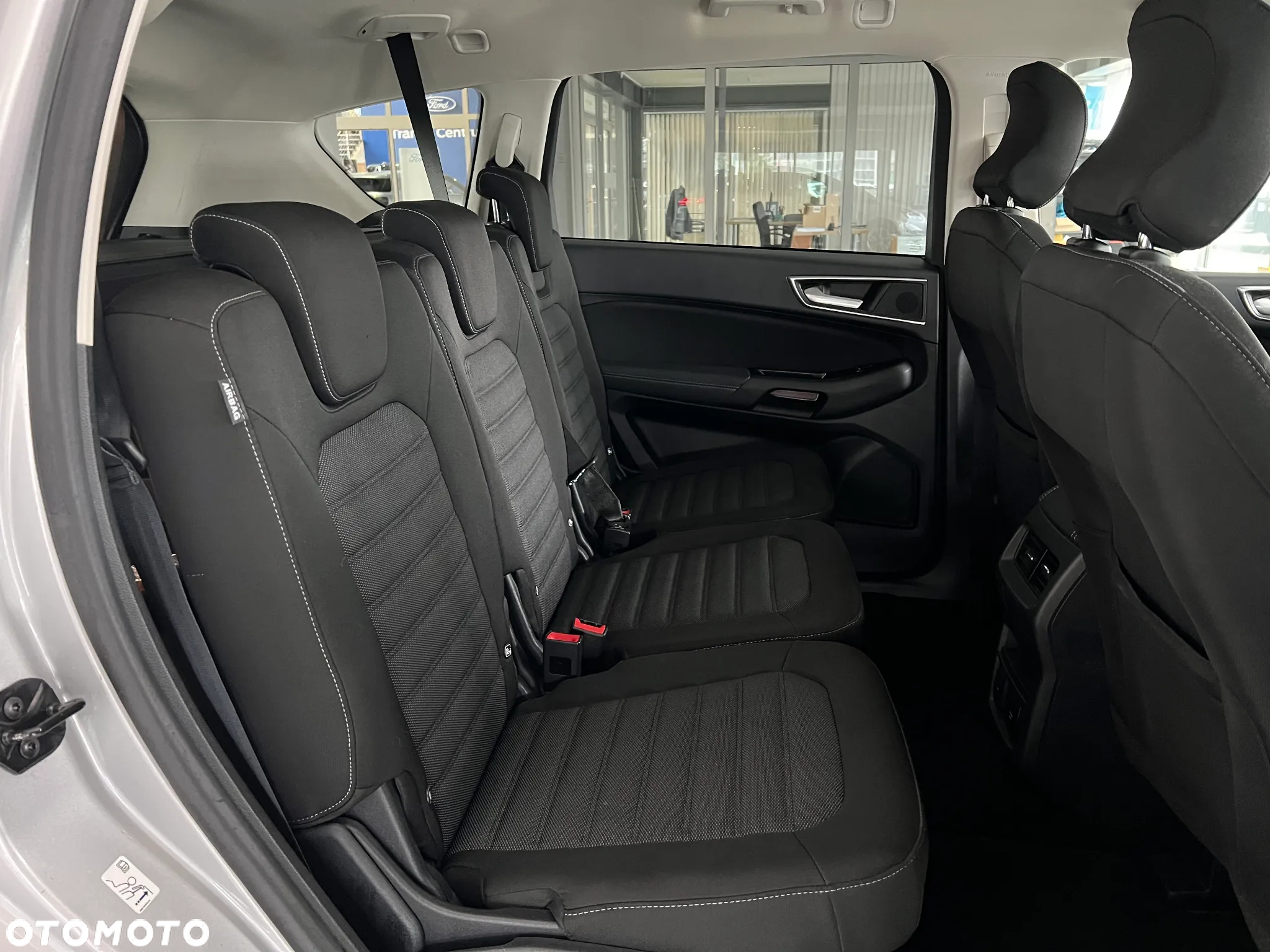 Ford S-Max 2.0 EcoBlue Titanium - 38