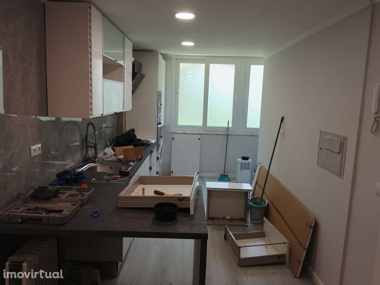 Apartamento T2 Venda em Benfica,Lisboa - Grande imagem: 2/8