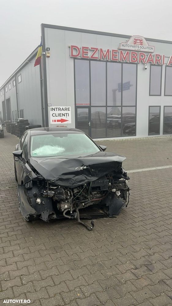 Dezmembram Seat Leon 1.6 TDI din 2015 - 3