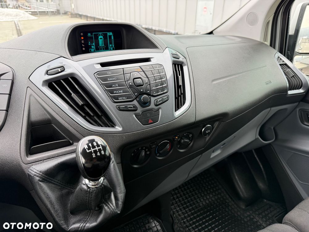 Ford TRANSIT COUSTOM - 28