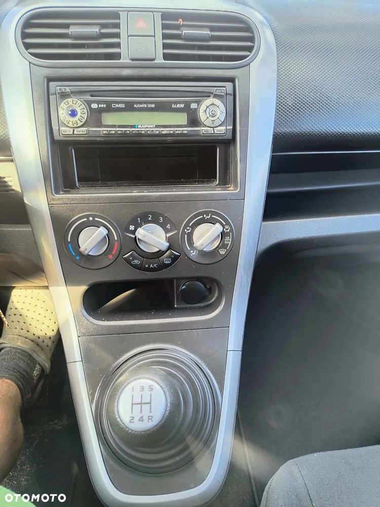 Suzuki Splash 1.0 Club - 21