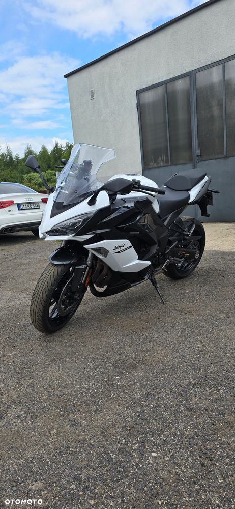 Kawasaki Ninja 1000 SX - 11