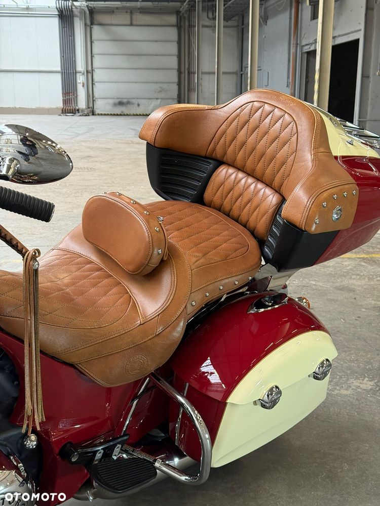 Indian Roadmaster - 12