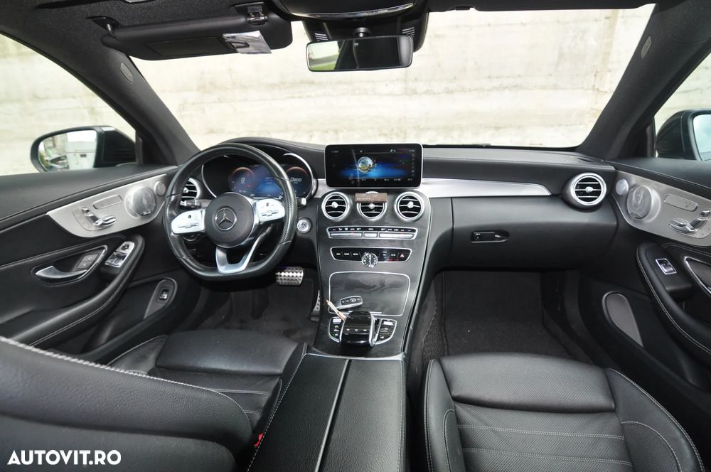 Mercedes-Benz C 300 d Coupe 4Matic 9G-TRONIC AMG Line - 5