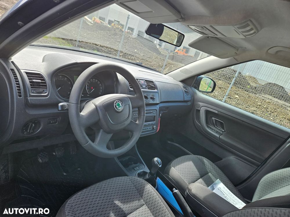 Skoda Fabia 1.2 HTP Active - 7