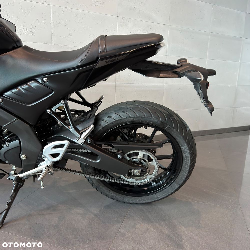 Yamaha MT - 11
