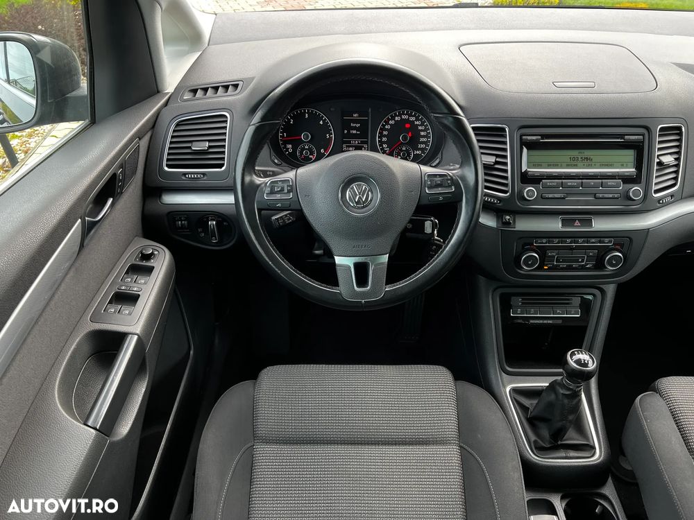 Volkswagen Sharan 2.0 TDI Blue Motion Style - 28