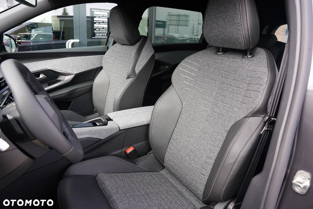 Peugeot 5008 1.2 PureTech mHEV Business S&S e-DCS6 - 10