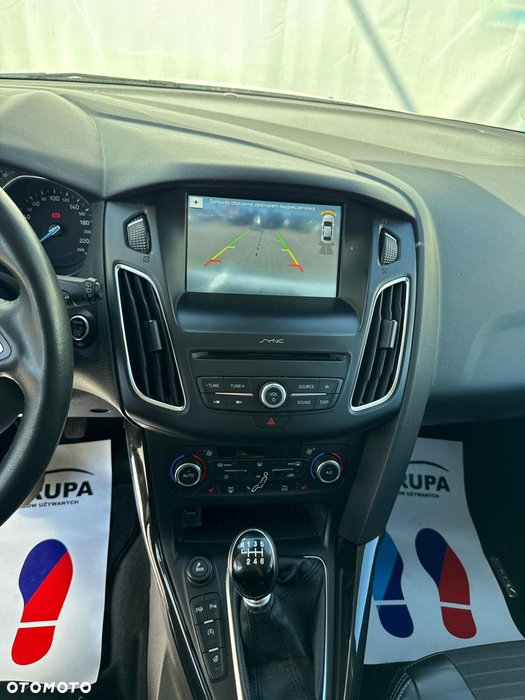 Ford Focus 1.0 EcoBoost Start-Stopp-System SYNC Edition - 25
