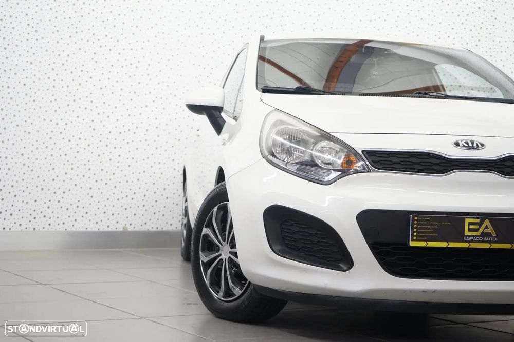 Kia Rio 1.1 CRDi LX - 31