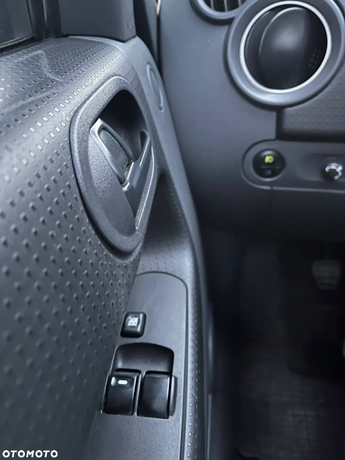 Mitsubishi Colt CZ3 1.3 30 Jahre - 18