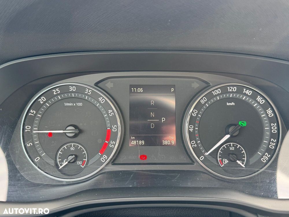 Skoda Octavia 2.0 TDI DSG Ambition - 7