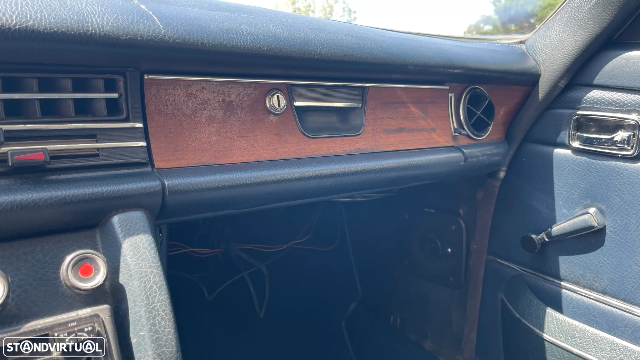 Mercedes-Benz 260 - 23