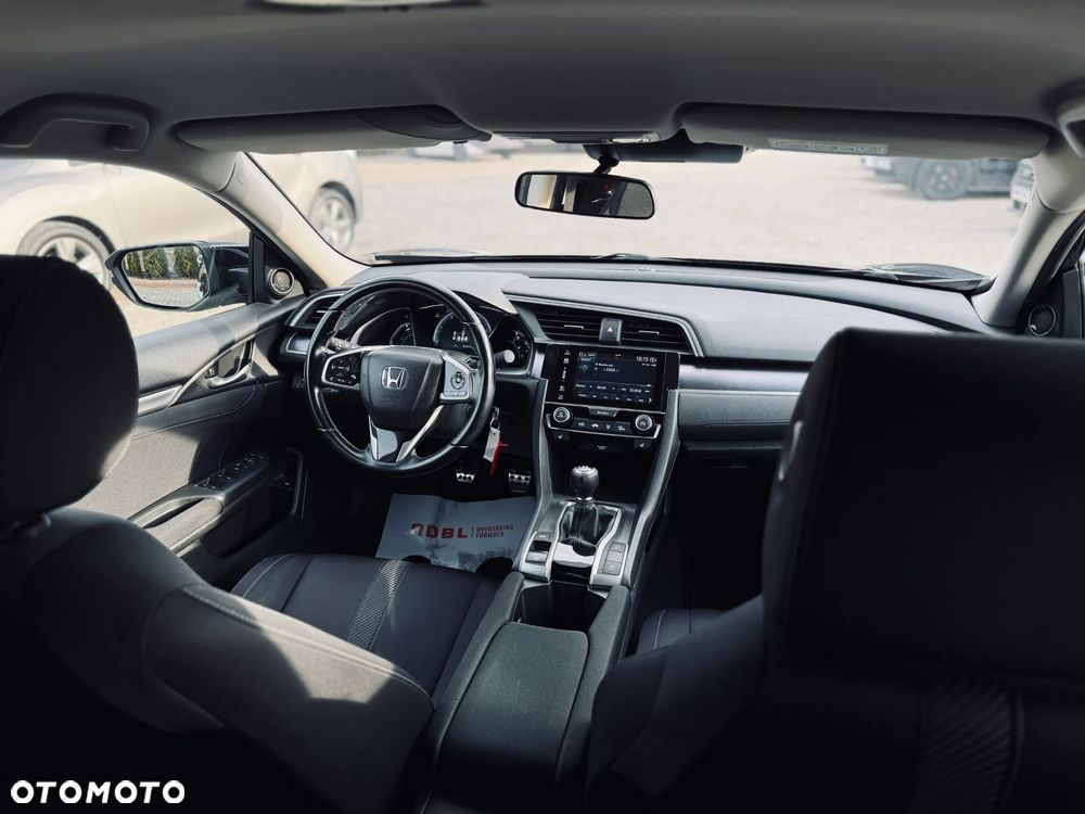 Honda Civic 1.6 i-DTEC Executive Navi ADAS II - 19