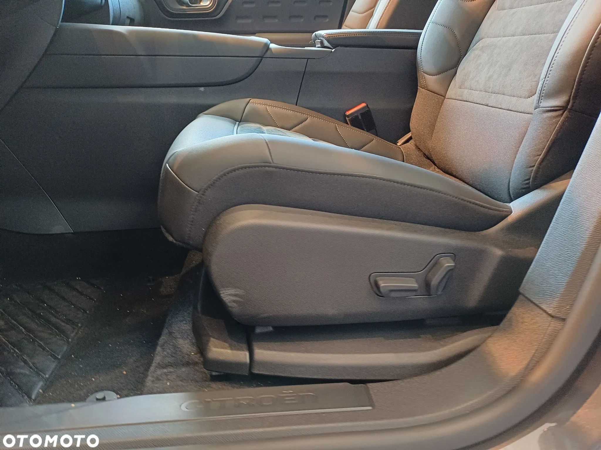Citroën C5 Aircross 1.5 BlueHDi Max EAT8 - 11