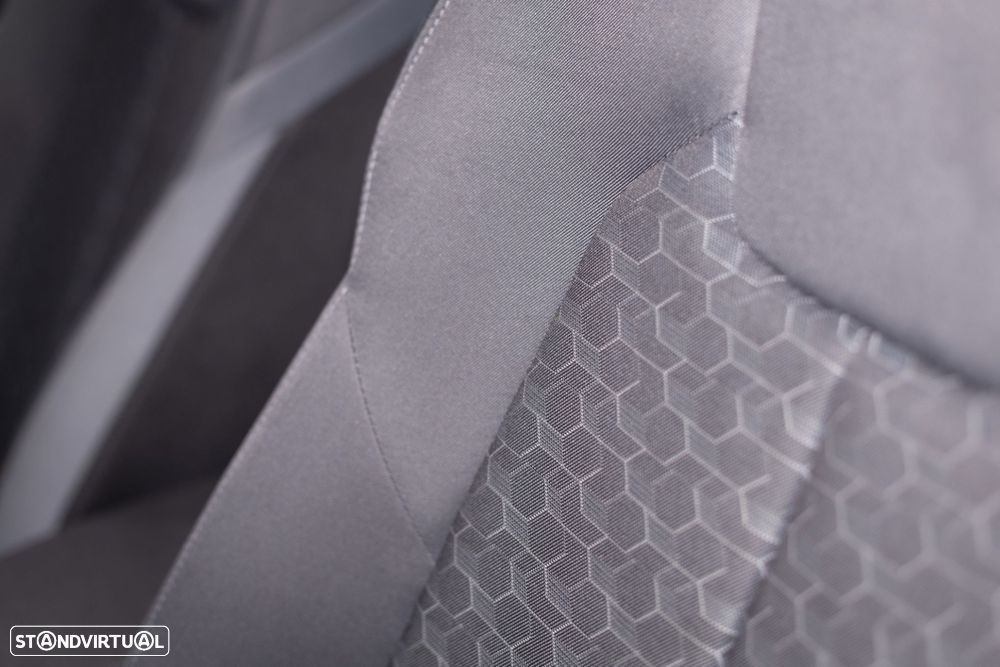 Audi A1 Sportback 25 TFSI S tronic - 23