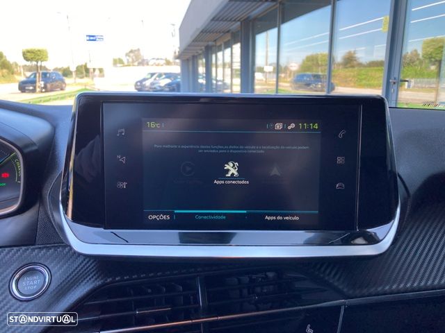 Peugeot e-208 Allure - 25