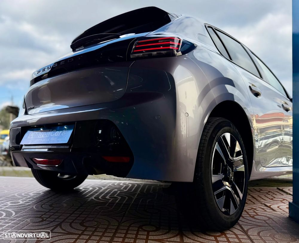 Peugeot 208 1.2 PureTech Allure - 11