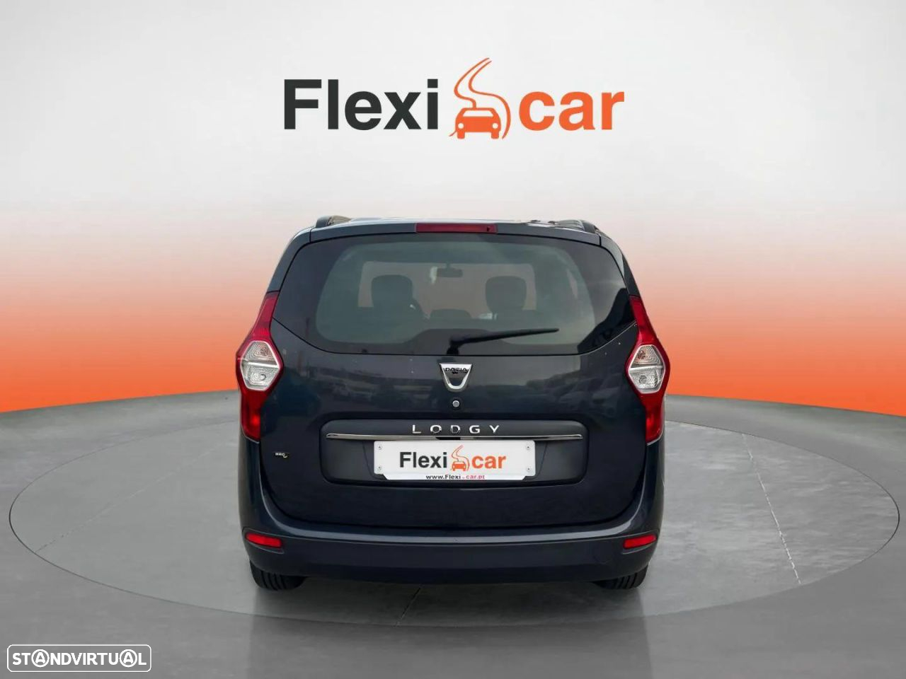 Dacia Lodgy 1.3 TCe Stepway 7L - 8