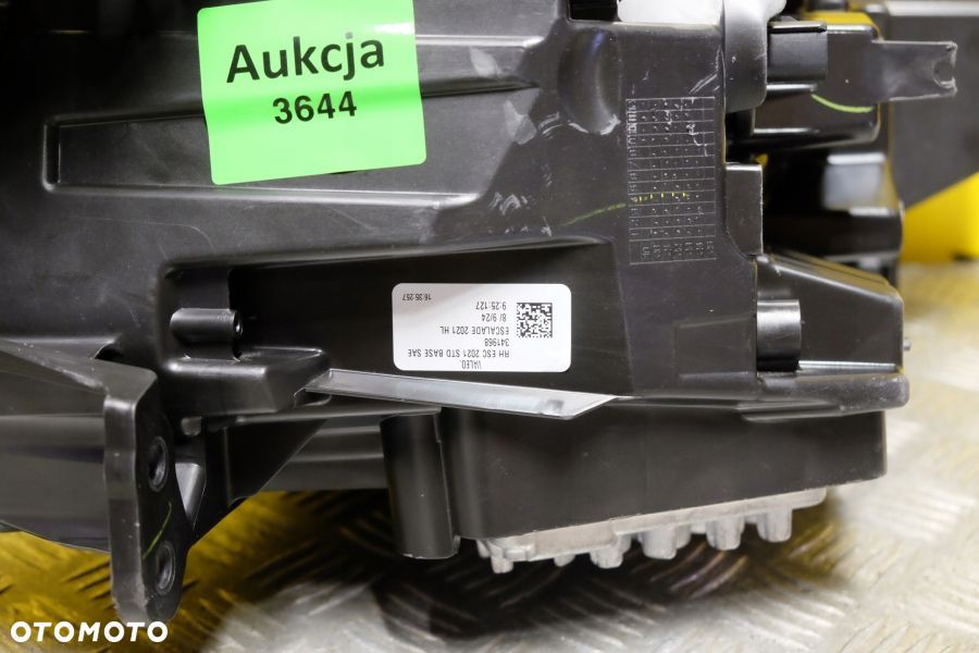 CADILLAC ESCALADE 2020-2021 REFLEKTOR LAMPA FULL LED BASE PRAWA USA - 9