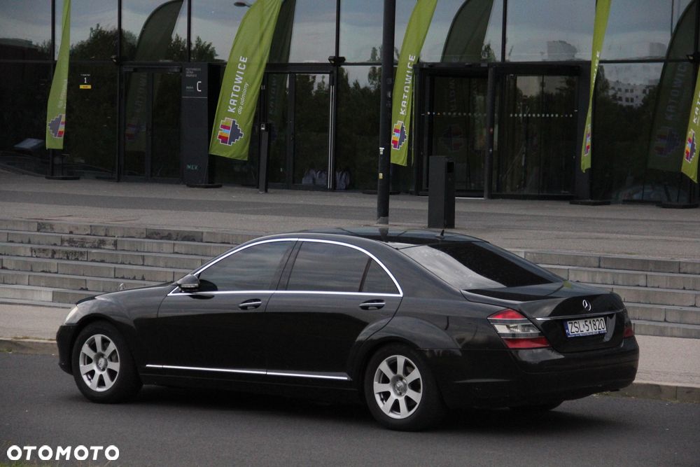 Mercedes-Benz S-Class 2006 photo 4
