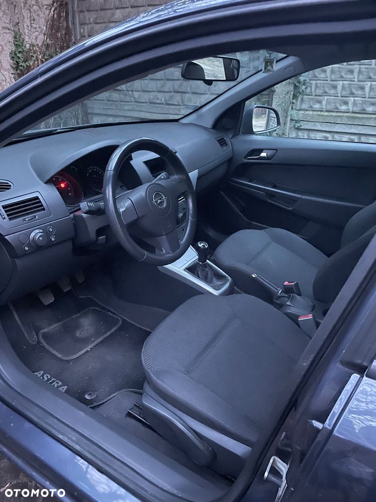 Opel Astra 1.4 - 7
