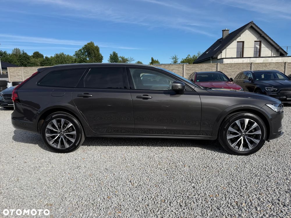 Volvo V90 Cross Country B5 D AWD Ultimate - 18