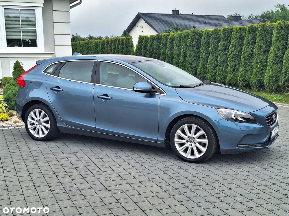 Volvo V40 D2 Summum - 3