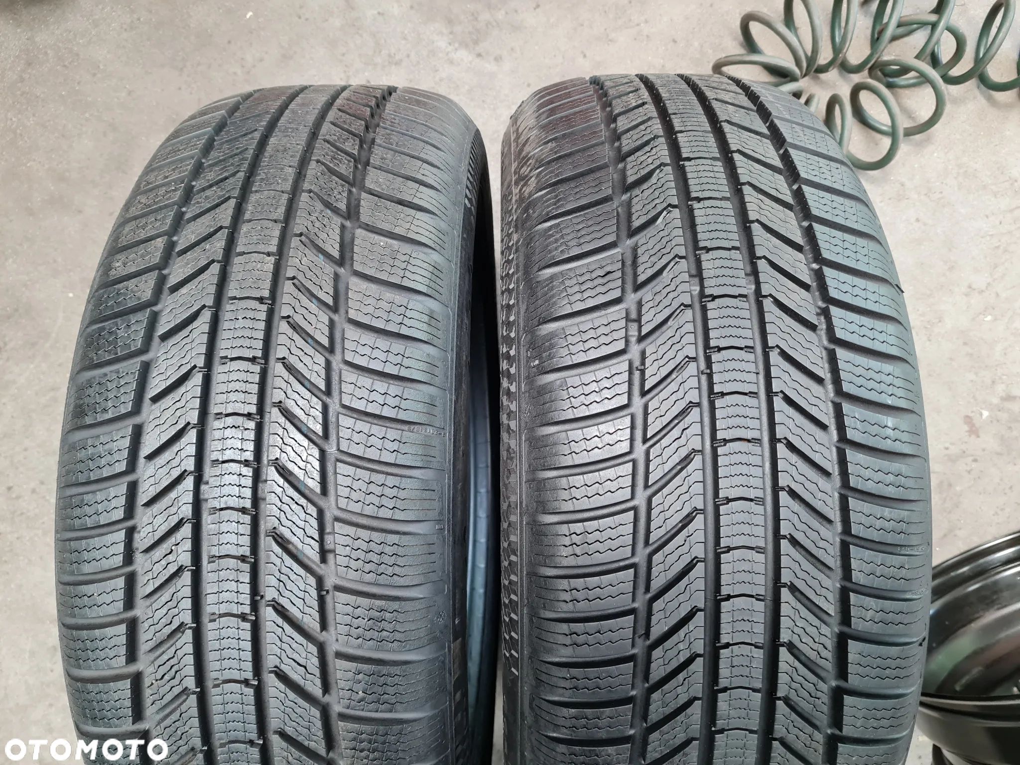 2x CONTINENTAL WinterContact TS870P 235/55R18 7,7mm - 1