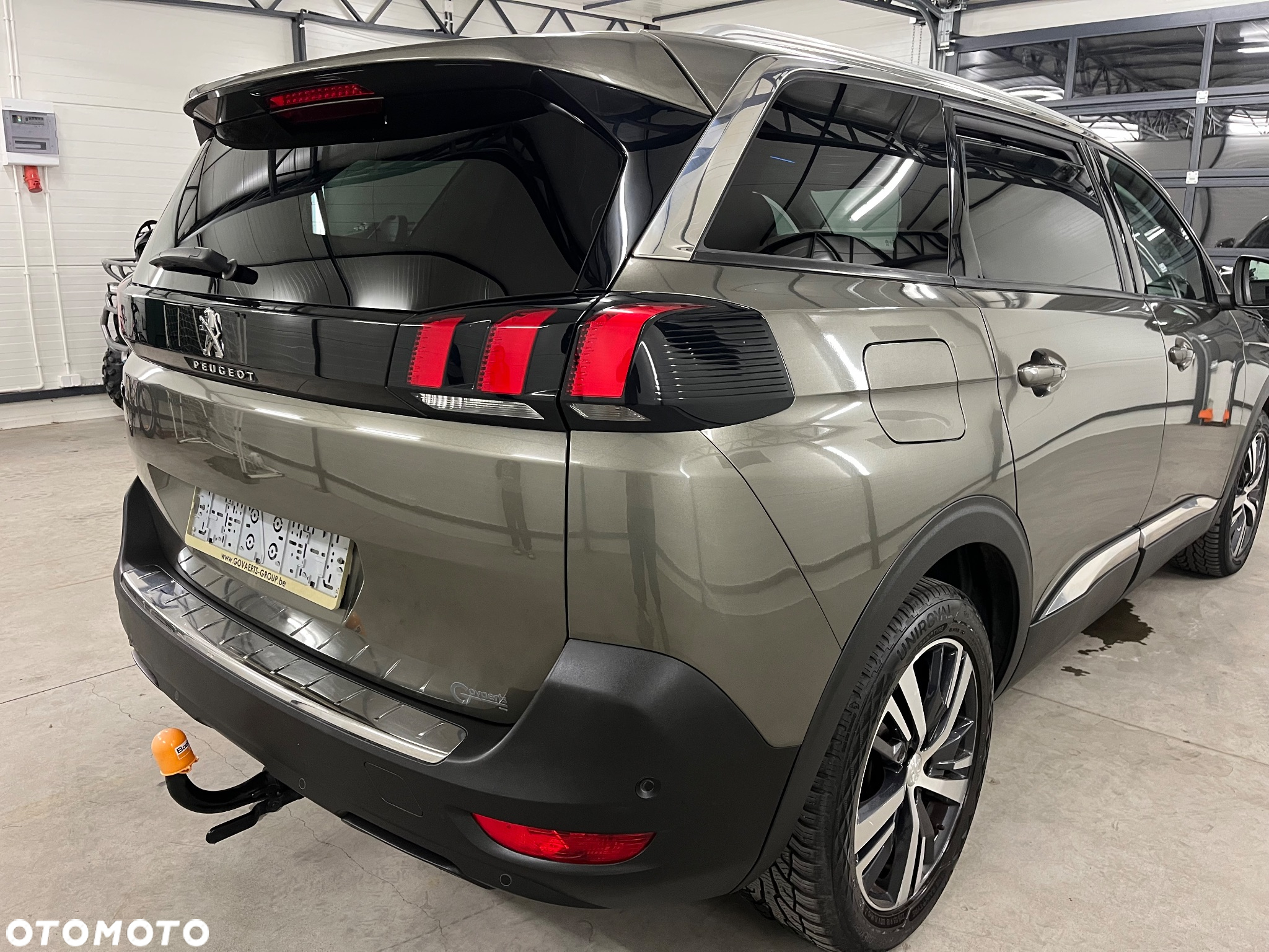 Peugeot 5008 PureTech 130 EAT8 Stop & Start Allure Business-Paket - 27