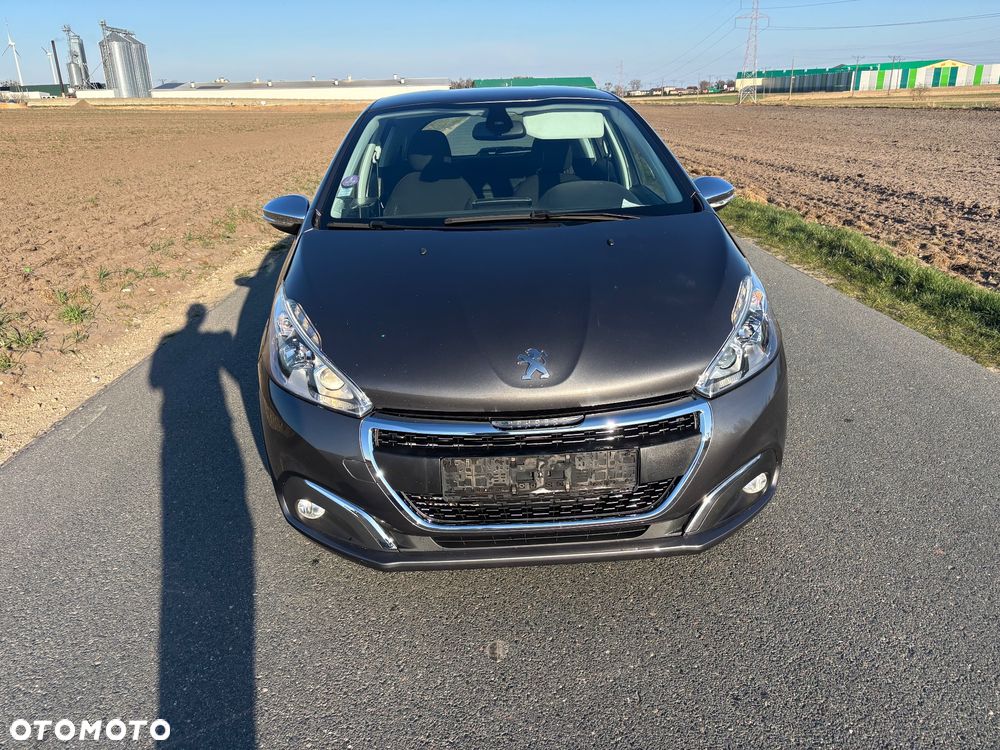 Peugeot 208 1.2 PureTech GPF Allure S&S - 8
