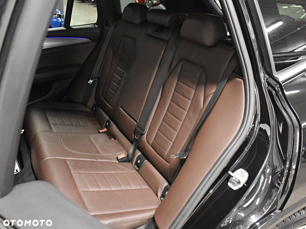 BMW X3 - 12
