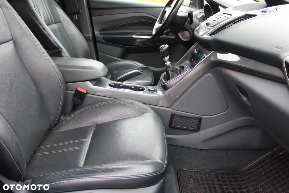 Ford Grand C-MAX - 9