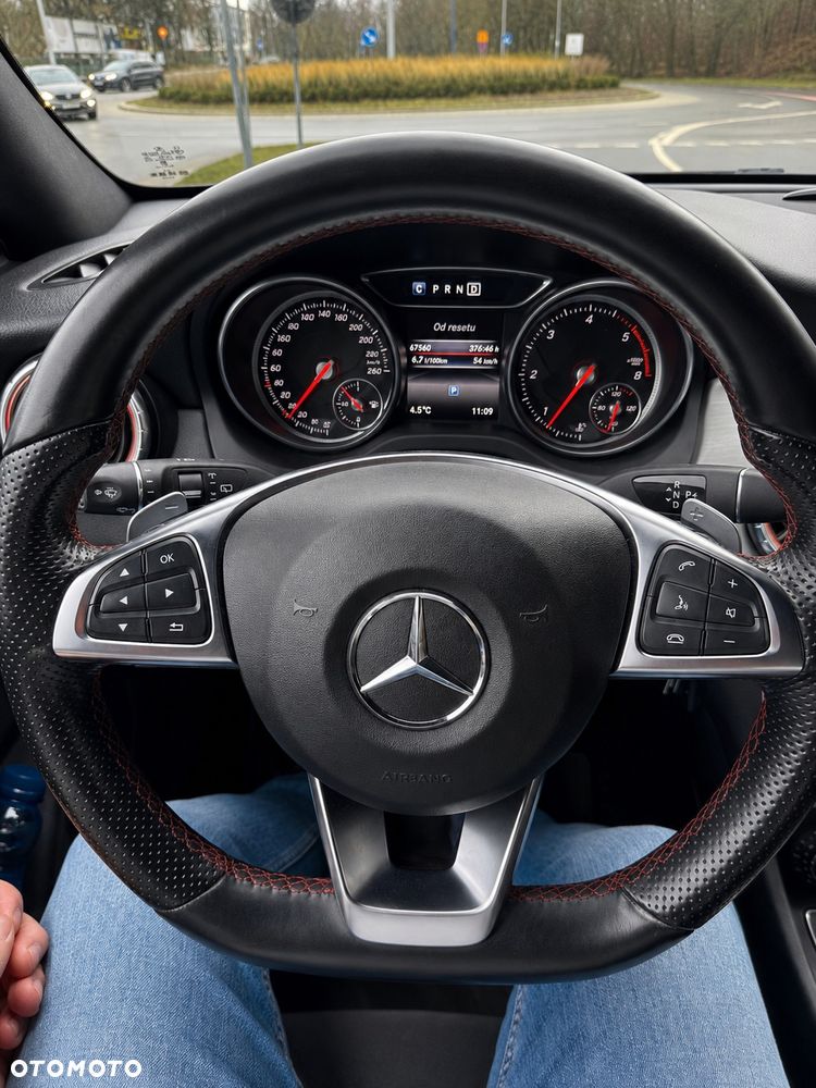 Mercedes-Benz CLA 200 (CDI) d 7G-DCT AMG Line - 7
