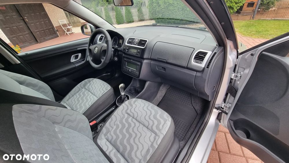 Skoda Fabia 1.6 16V Comfort - 17