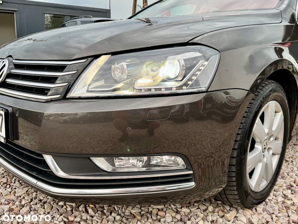Volkswagen Passat - 27