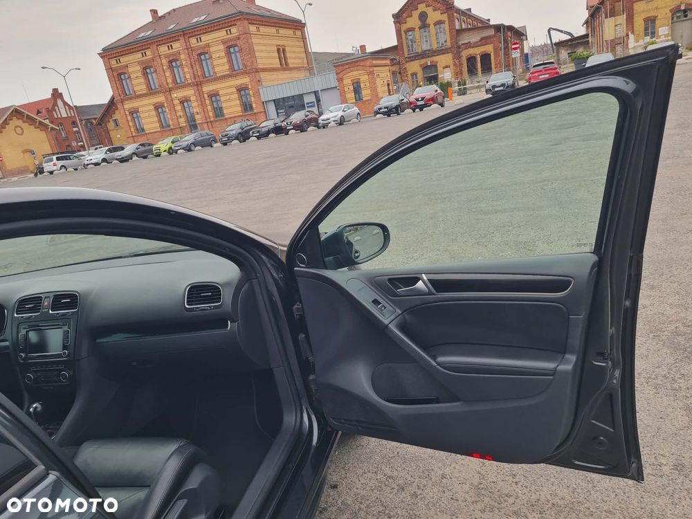 Volkswagen Golf 2.0 GTI DSG - 13