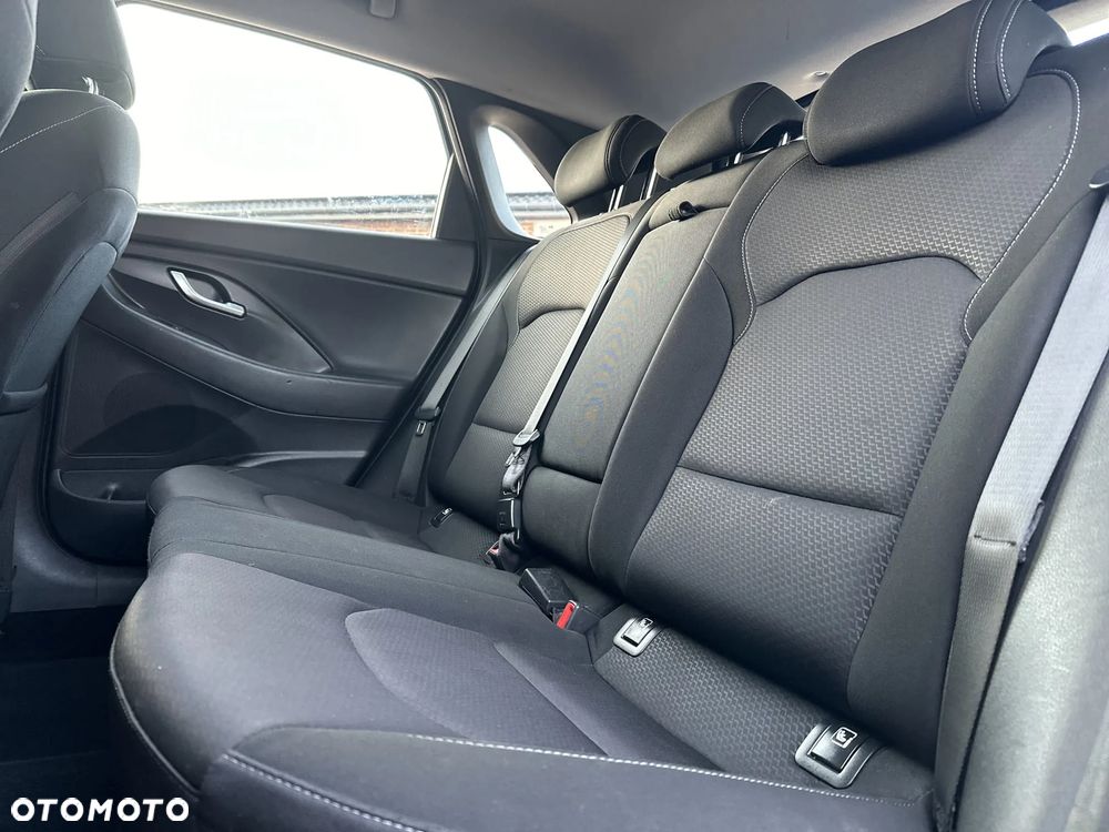 Hyundai i30 1.6 CRDI DCT Style - 19