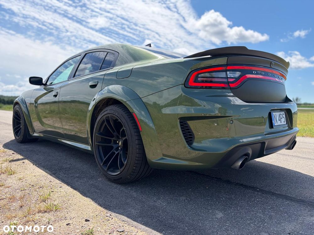 Dodge Charger - 8