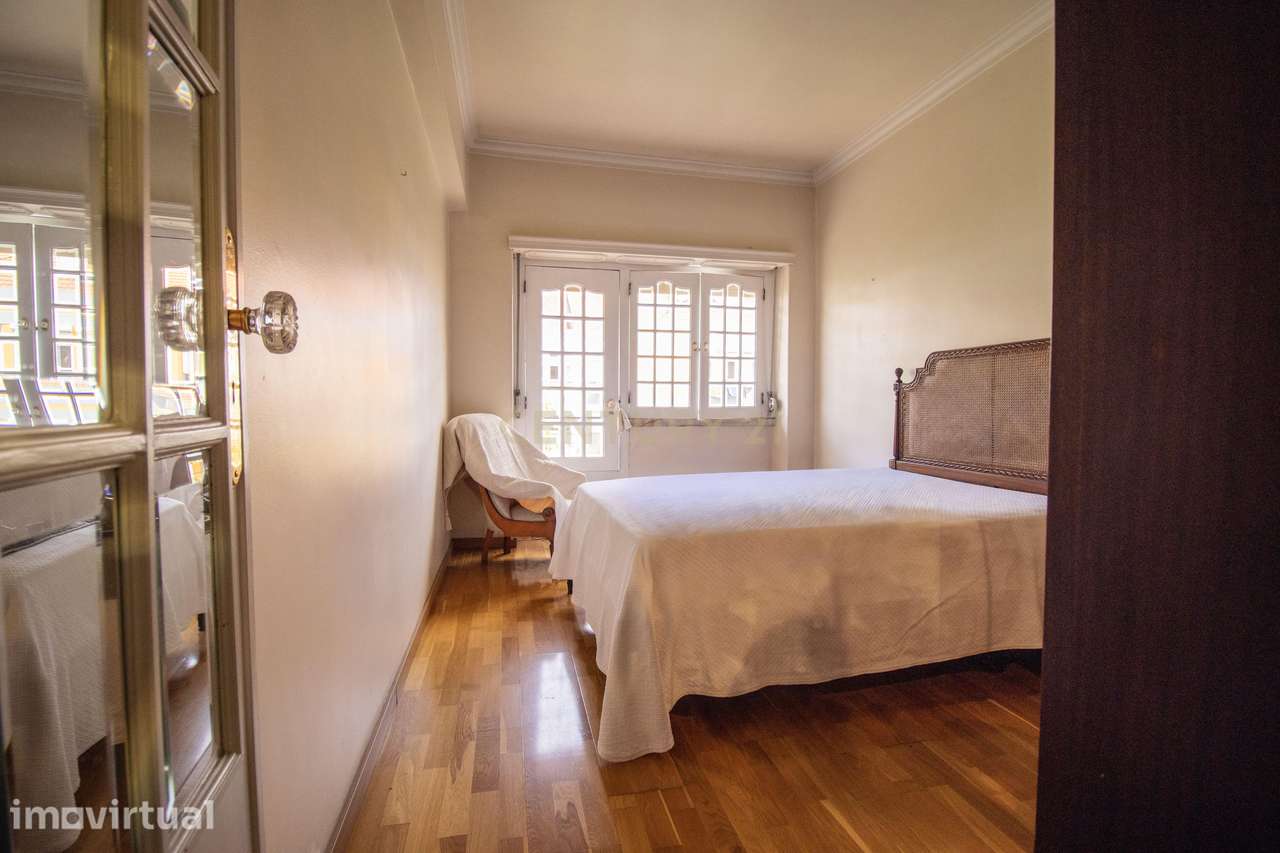 Apartamento em Benfica perto Centro Comercial Colombo - Grande imagem: 4/30