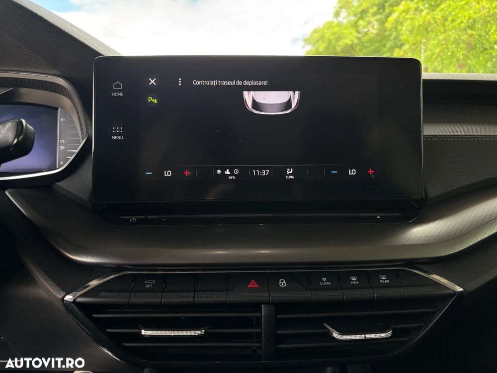 Skoda Octavia 2.0 TDI DSG Ambition - 26