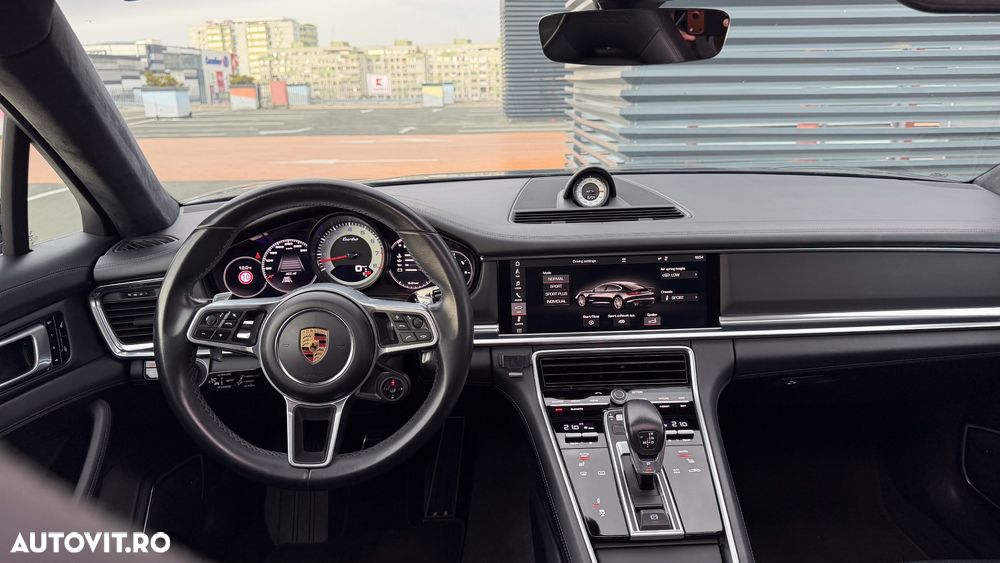 Porsche Panamera Turbo - 14