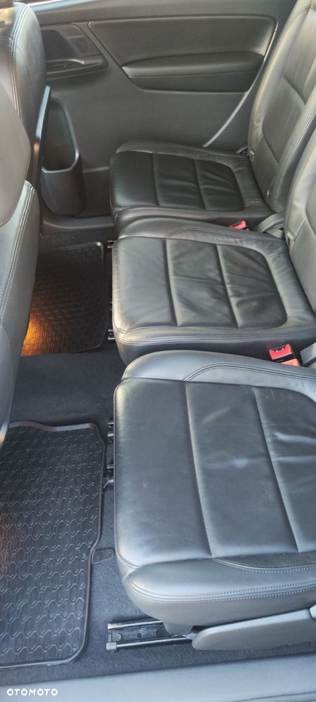 Volkswagen Sharan - 12