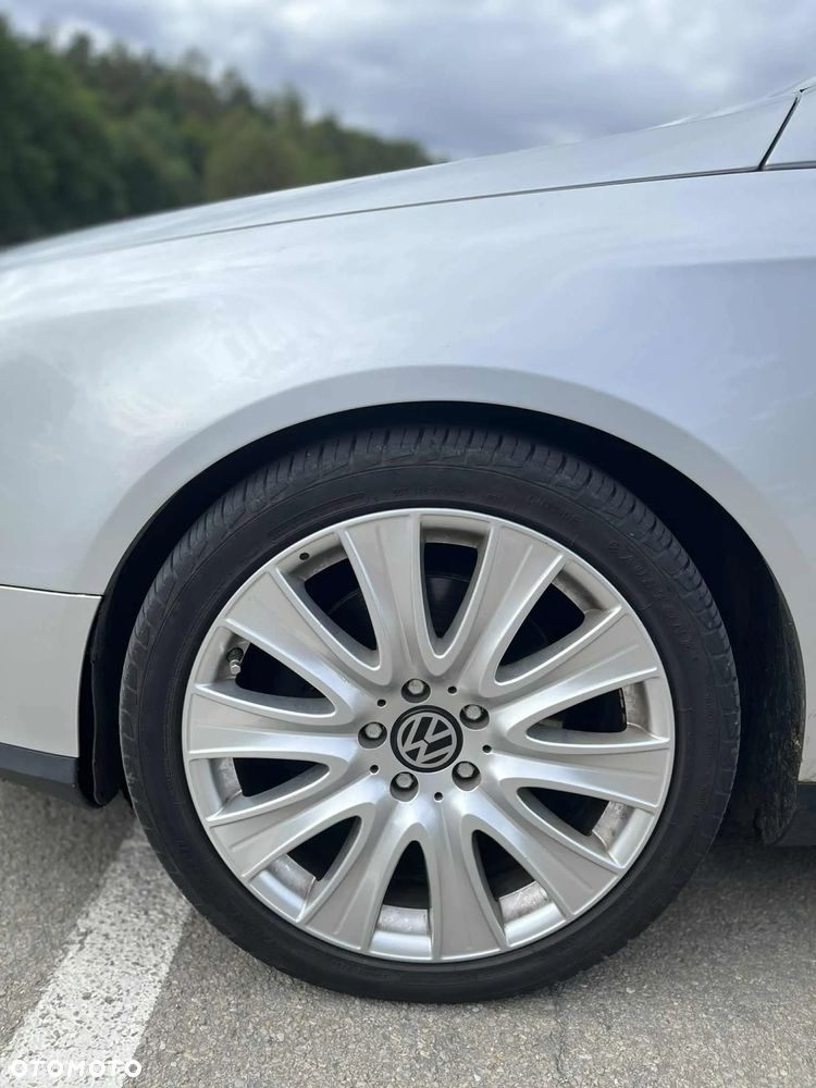 Volkswagen Passat Variant 2.0 TDI DPF Sportline DSG - 14