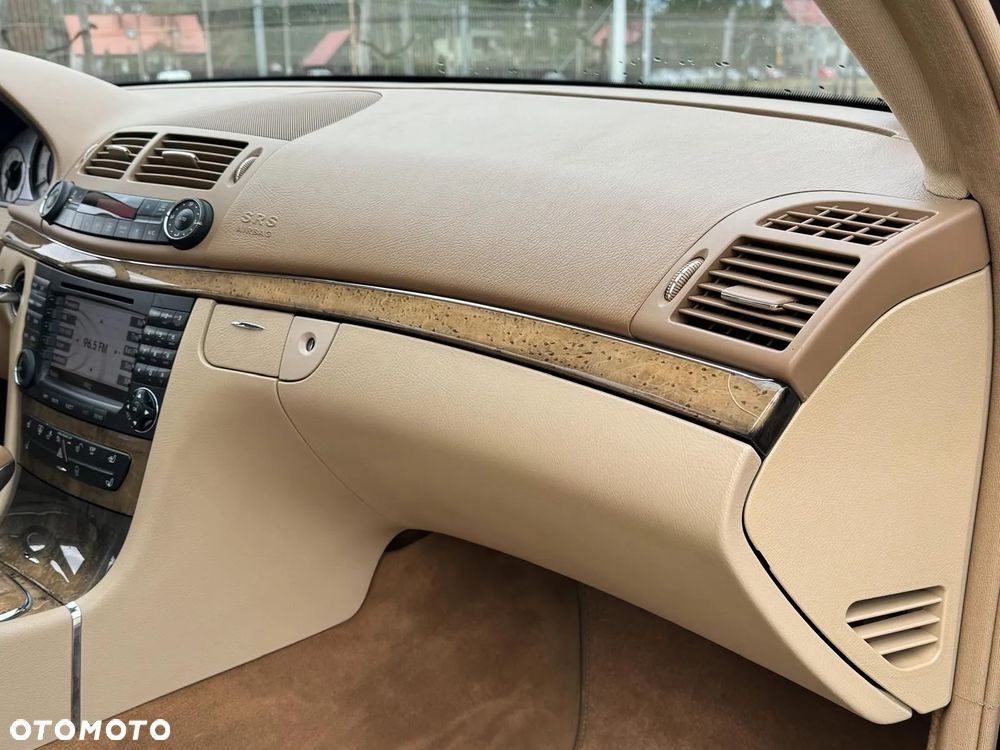 Mercedes-Benz Klasa E 500 4-Matic Avantgarde - 13